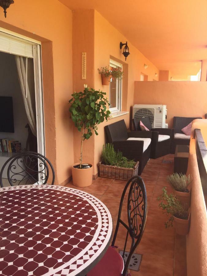 Madre Mia Apartment Casares Exteriör bild